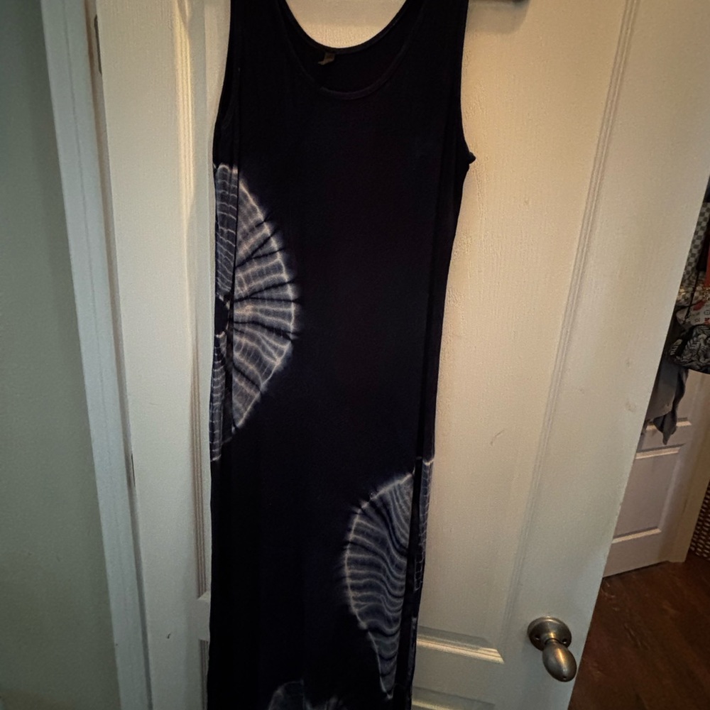 Lapis Black and White Tie-Dye Dress